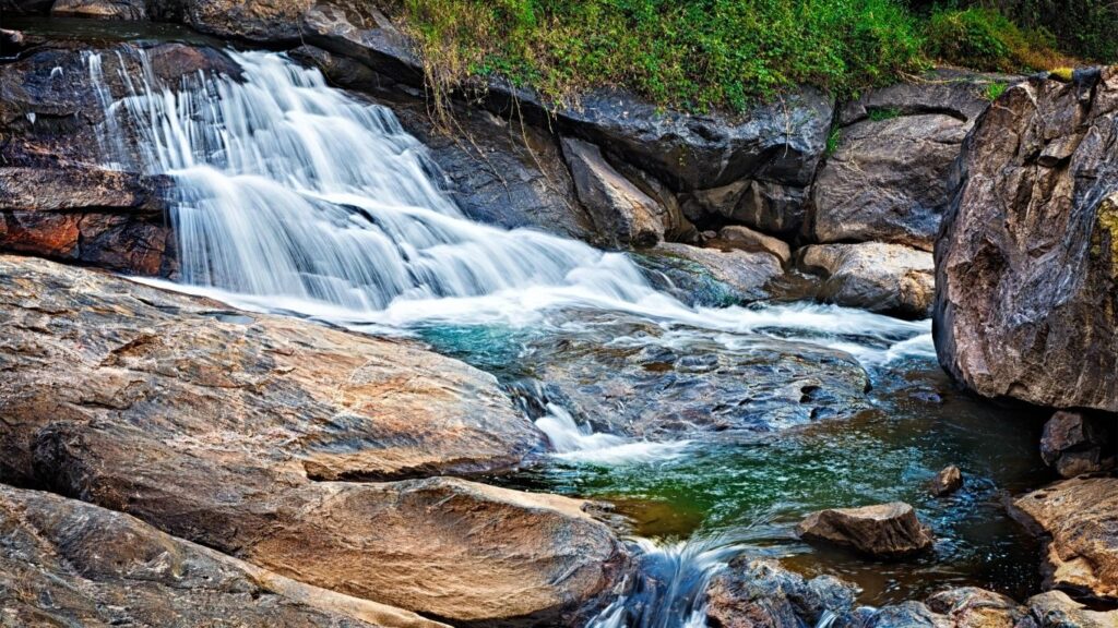 best places to visit in Munnar