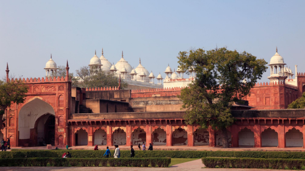 Best Places to Visit in Agra