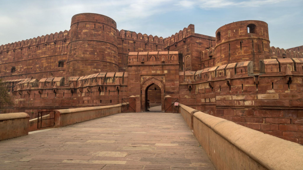 Best Places to Visit in Agra