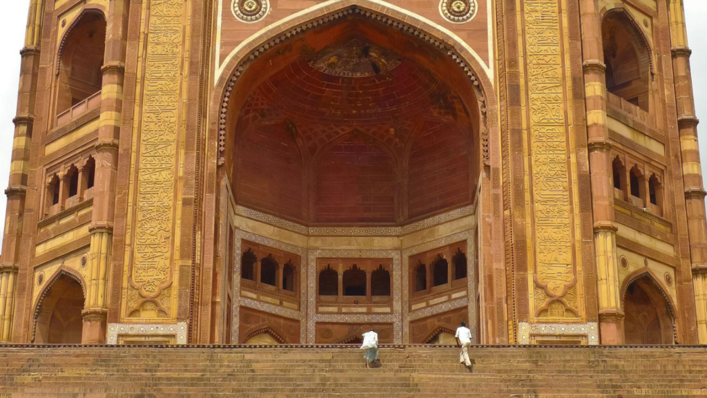 Best Places to Visit in Agra