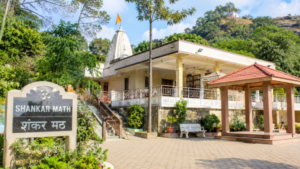 18 Best Places to Visit in Mount Abu,
Shankar Math,