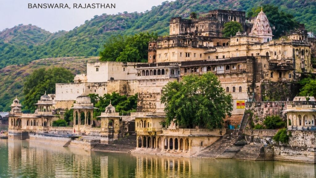 15 Best Places to Visit in India During Monsoon (2026),
Banswara, Rajasthan – The City of Hundred Islands,