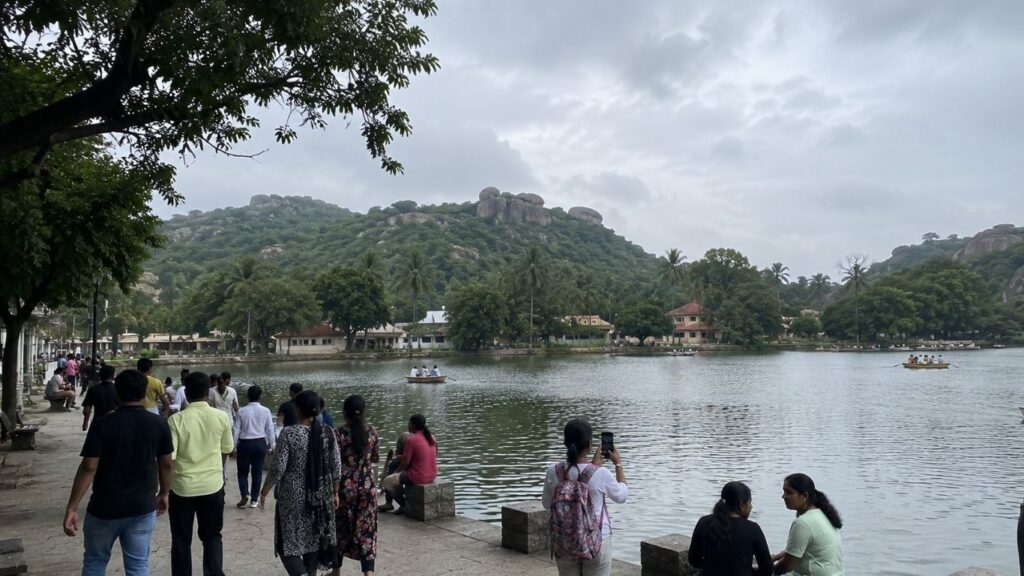 Best Places to Visit in Rajasthan in September, Places to visit in Mount Abu,